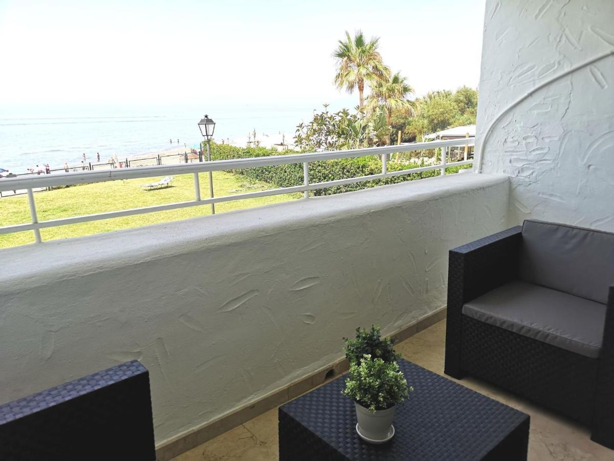 Amazing 3Bedroom Flat With Seafront Views & Pool By Sharingco Марбелья Экстерьер фото